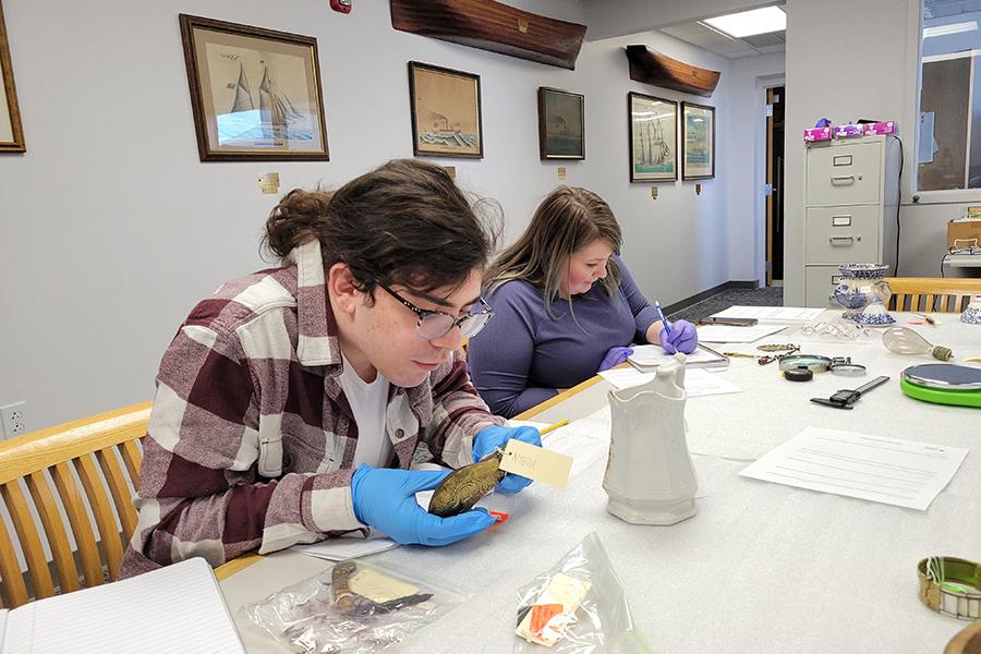 People look through tagged artifacts.